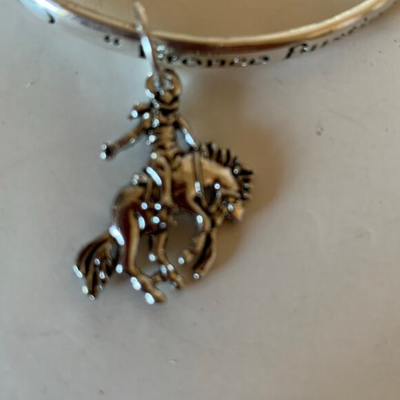 Rodeo bucking bronco bracelet bangle charm silver tone NEW - Picture 3 of 10